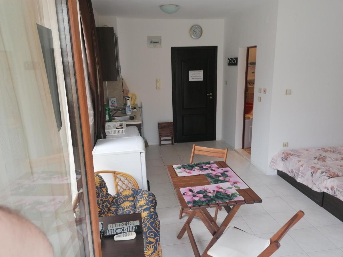 Triumph Holiday Village Sveti Vlas Exterior photo